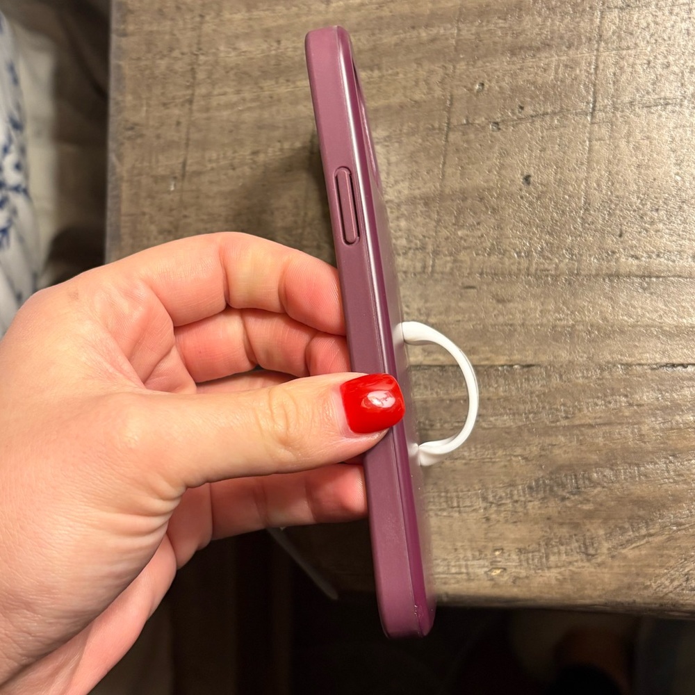 Loopy iPhone 12 Pro case Burgundy - Picture 5 of 7